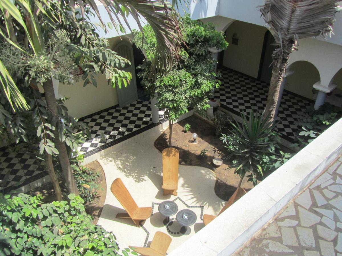 Keur Diam - Maison De La Paix Saly Portudal Exteriör bild